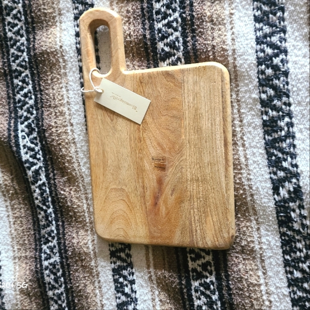 NWT Bloomingville cutting board